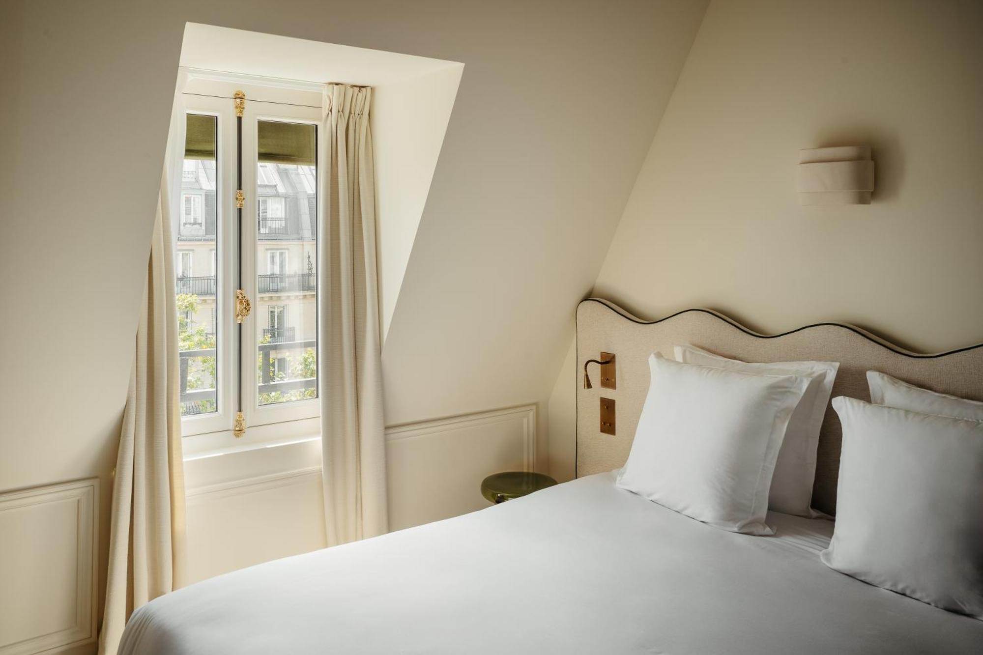 Hotel Leon ปารีส ภายนอก รูปภาพ