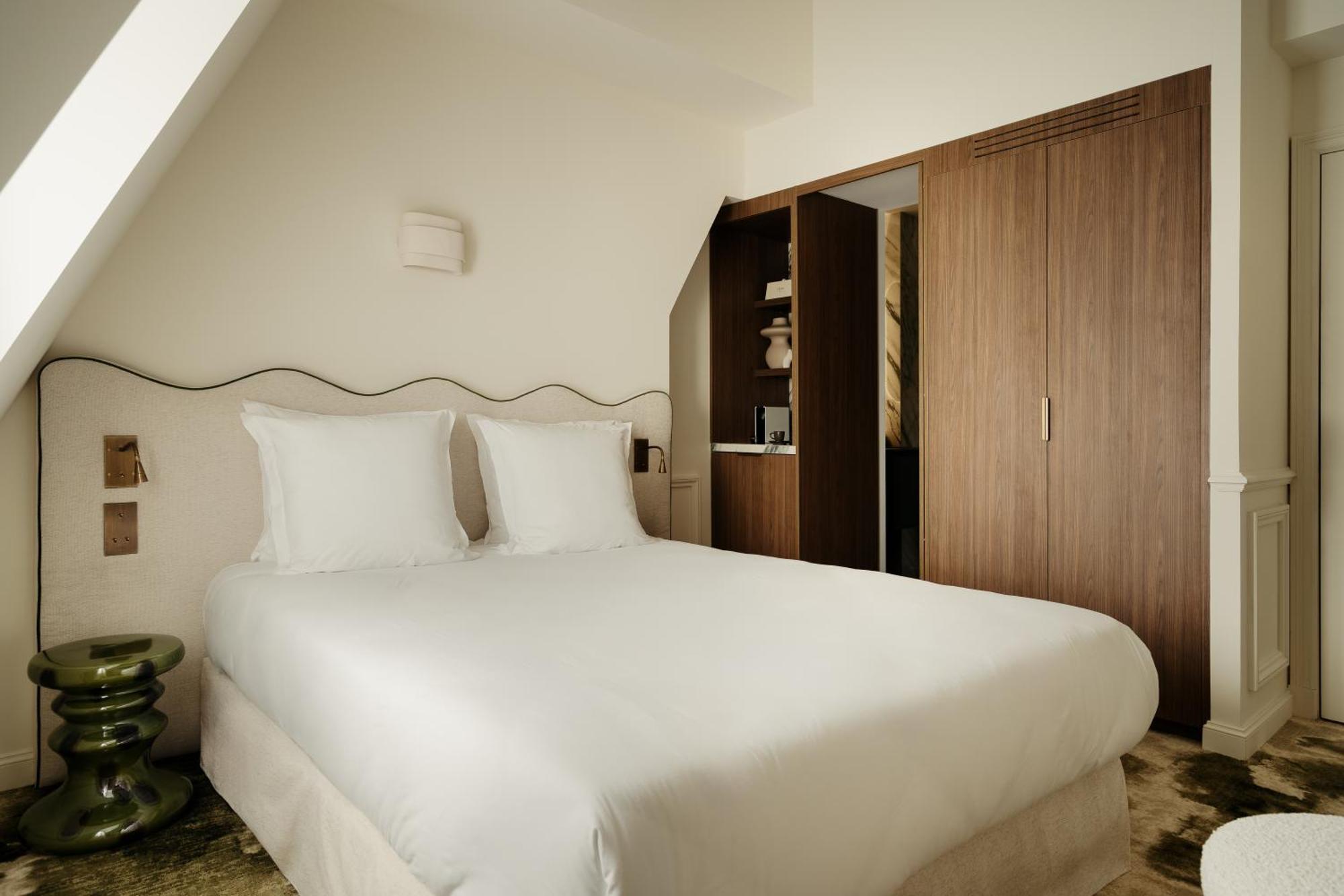 Hotel Leon ปารีส ภายนอก รูปภาพ